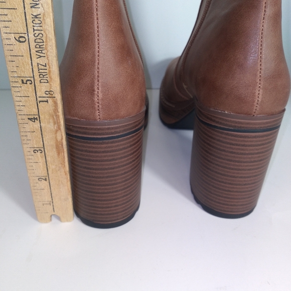 Steve Madden Sarcastic Brown Faux Leather Platform Ankle Boots Size-11 - Picture 2 of 8